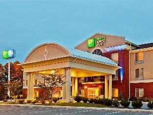 Holiday Inn Express & Suites Dickson by IHG