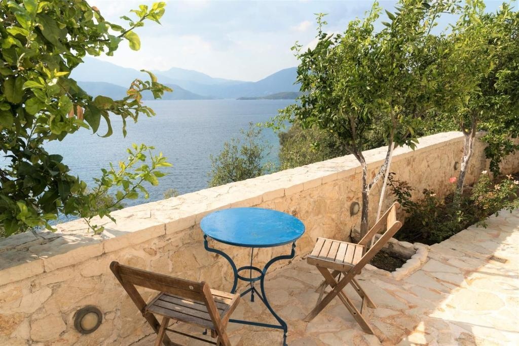 Meganisi Blue Villa & Studios