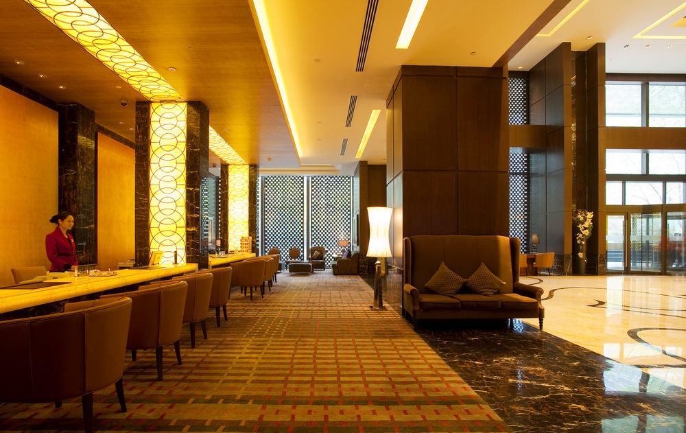 Celebrity City Hotel