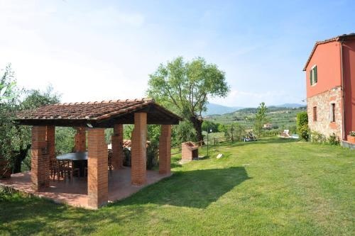 Agriturismo Montecarlo Belvedere