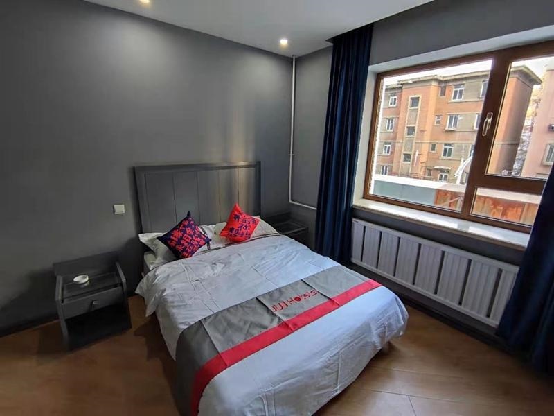 Elan Fushun Railway Station