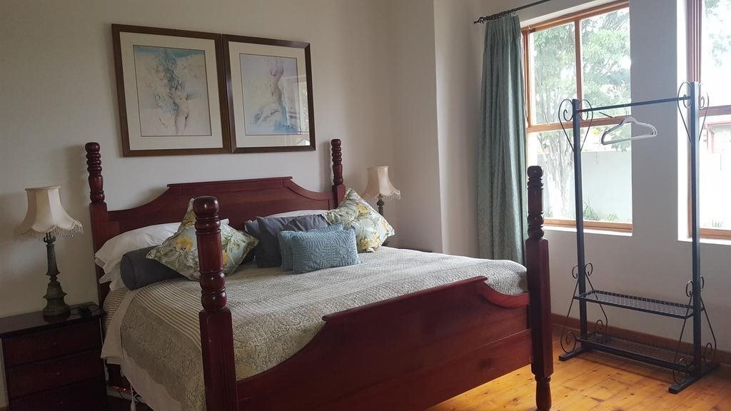 Fever Grove Gusethouse