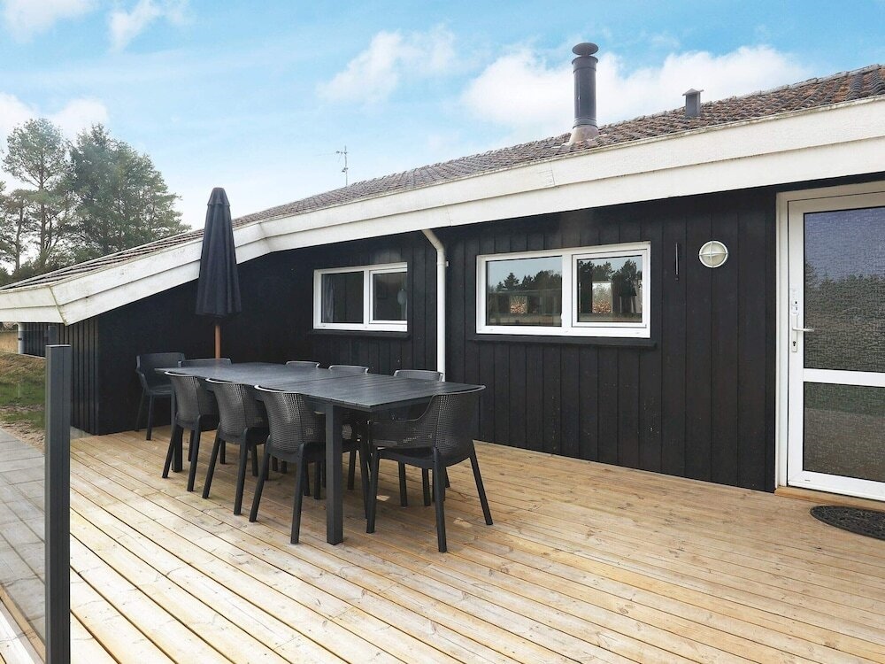 10 Person Holiday Home in Bindslev-by Traum