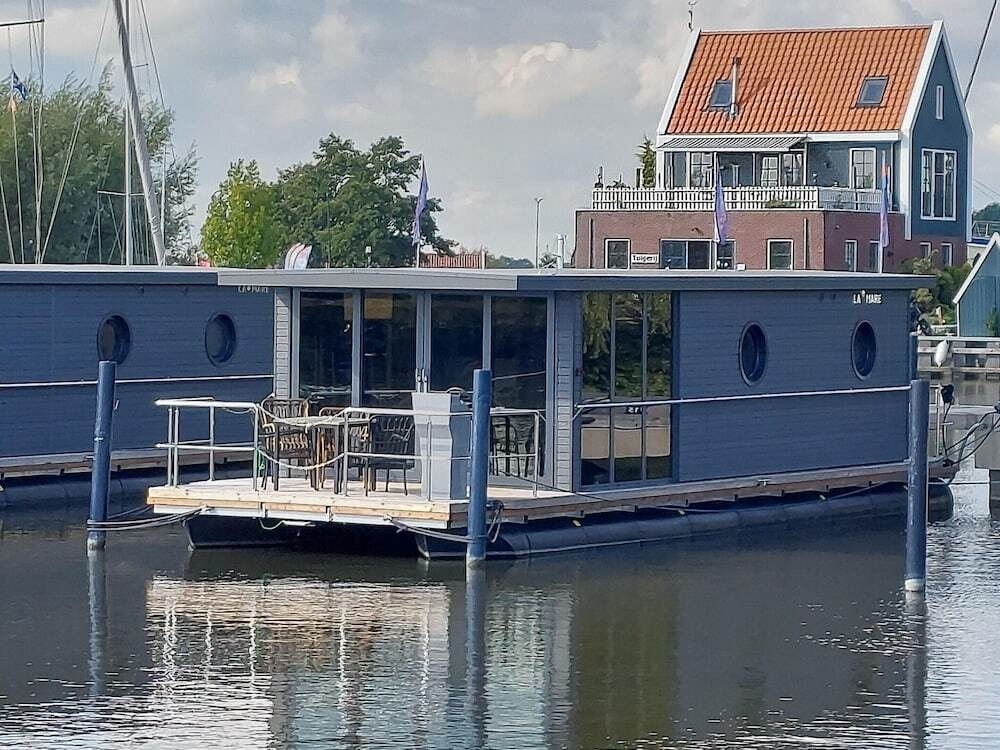 Luxury Houseboat In Volendam Marina