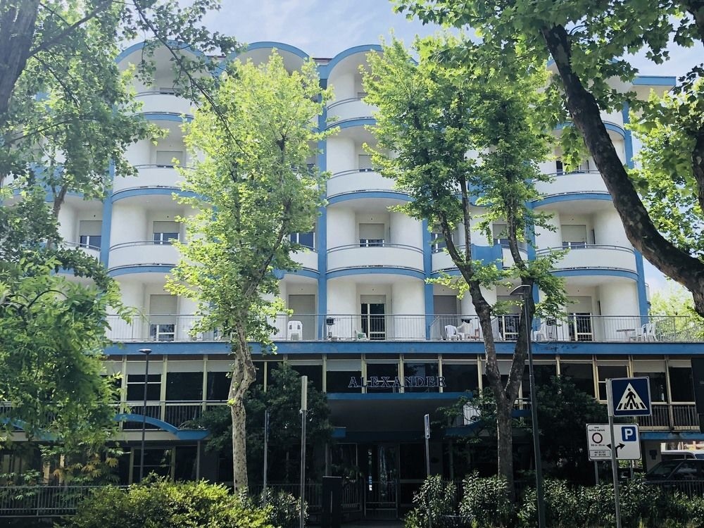 Blue Paradise Hotel