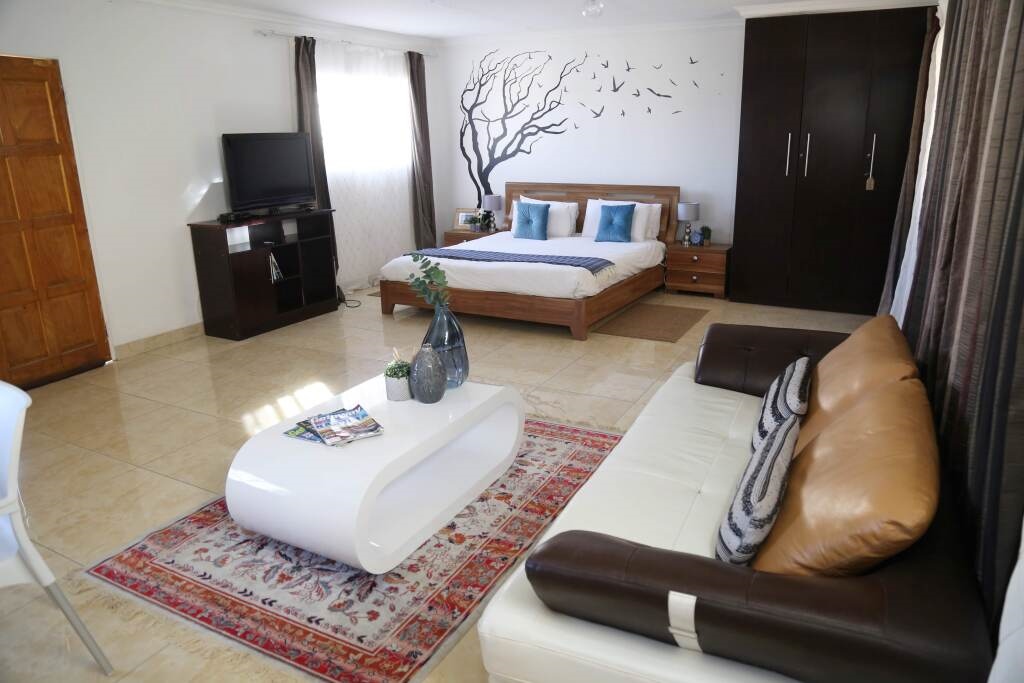 Denver Echo- Executive Guest House