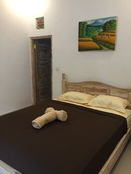 D'Reborn Guest House