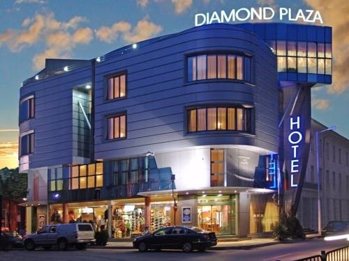 Diamond Plaza