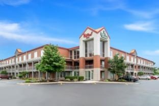 Hometowne Studios By Red Roof Auburn Hills