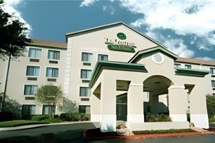 La Quinta Inn & Suites By Wyndham Austin Round Rock
