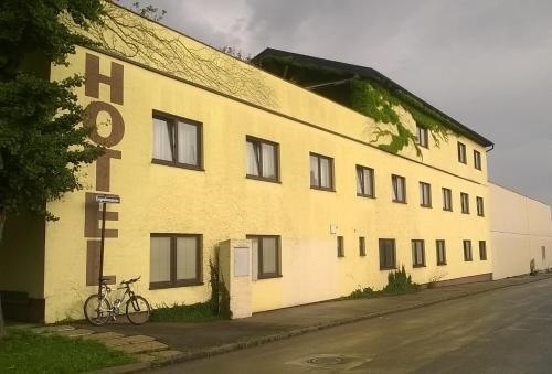 Hotel Butter