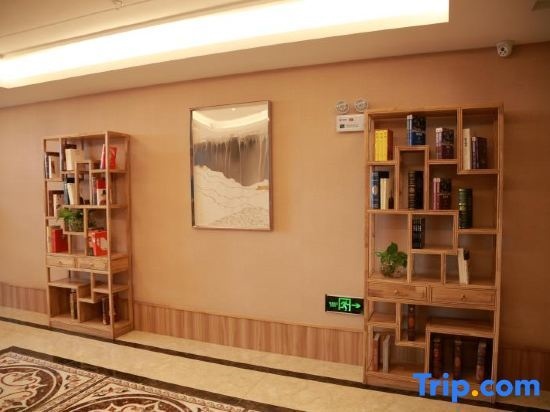 Dong Fang Hui Business Hotel