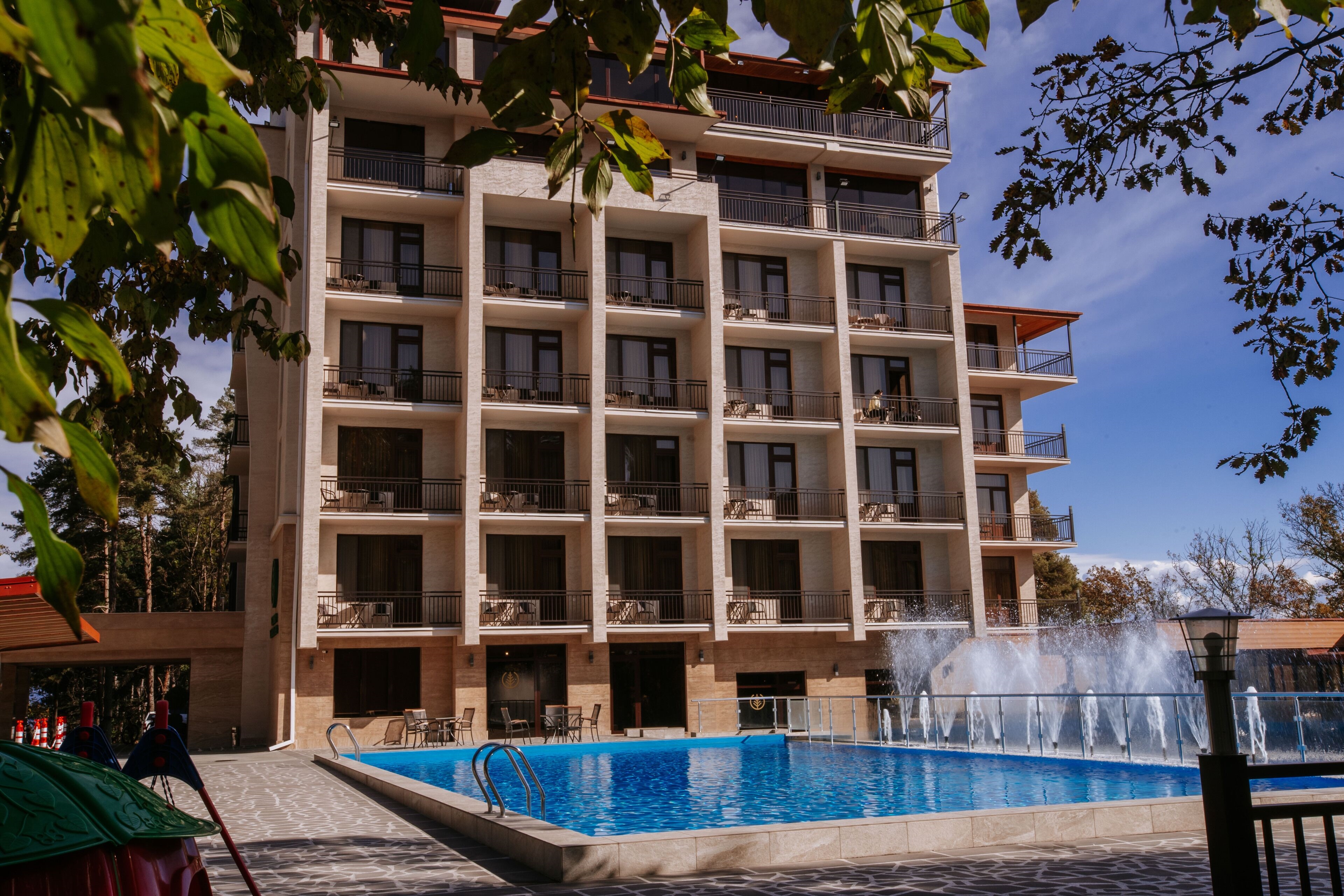 Zuzumbo Resort & Spa