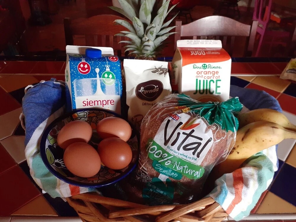 Encantada Guest House: Spectacular View & Excellent Reviews