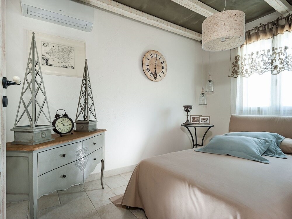 Exclusive Villa With Private Pool And Wellness Centre, Only 3Km From The Sea!