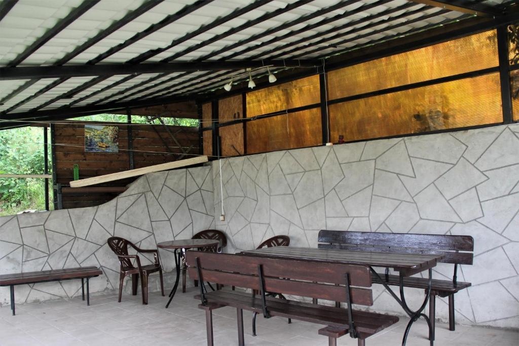 Gostevoy Domik Na Komsomolskom