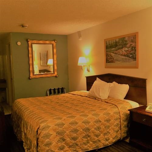 OYO Hotel Edison NJ Route 1
