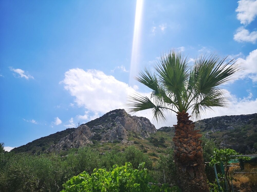 Kassandra Garden Residence