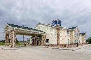 Cobblestone Inn & Suites - Oberlin