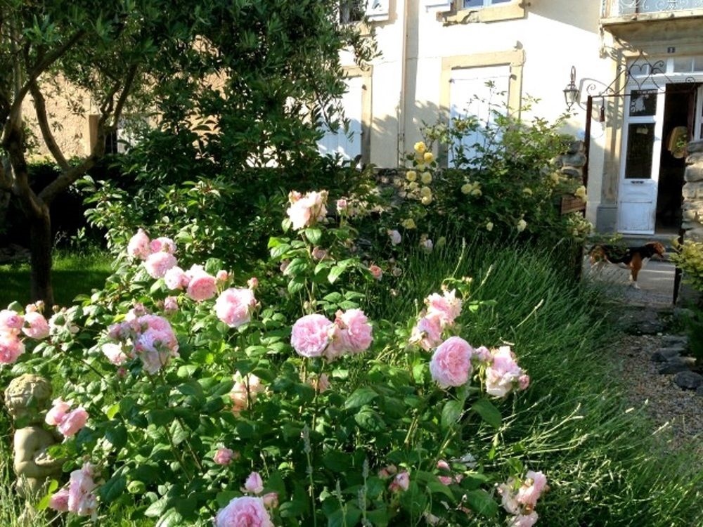 Mansion With 5 Bedrooms In Bouilhonnac, With Furnished Garden And Wifi