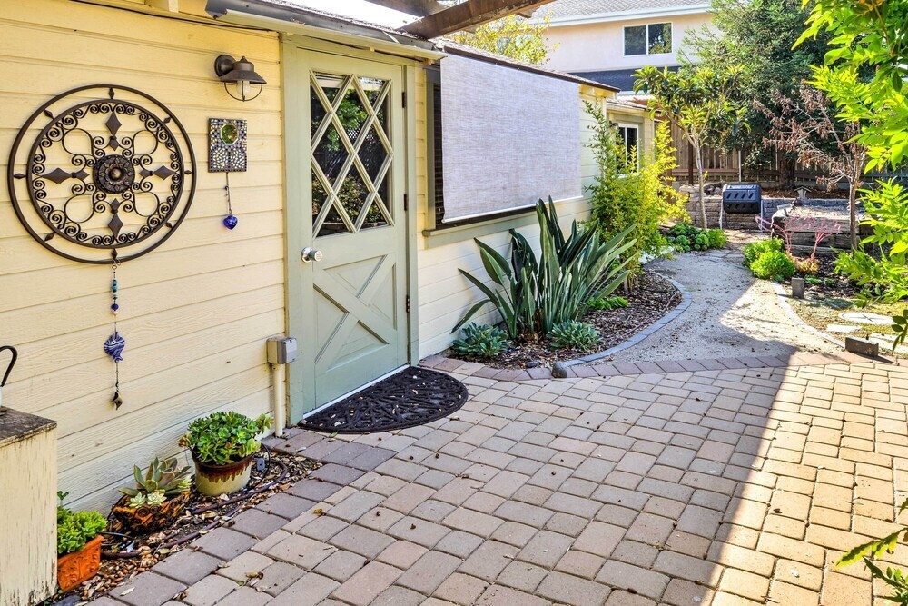 Cozy Arroyo Grande Cottage W/ Patio & Grill!
