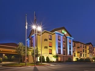 Holiday Inn Express & Suites MCALESTER