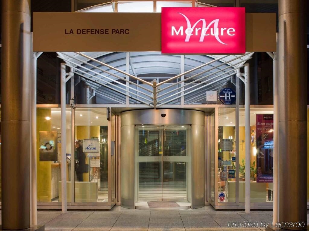 Hôtel & Résidence Mercure Paris la Defense Parc