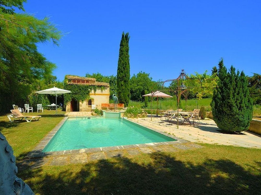 House With 6 Bedrooms In Vaugines, With Private Pool, Furnished Garden