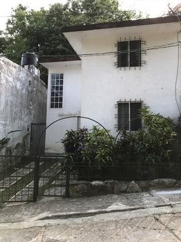 Casa Leonora