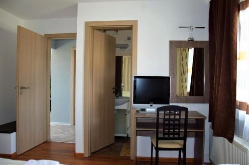 Hotel Tri Buki