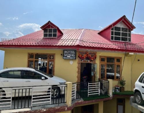 Hotel Monal Residency