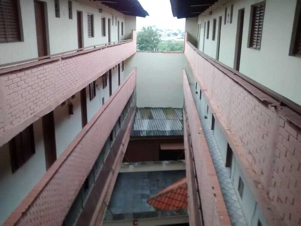 Laguna Hotel Motel - Adults Only