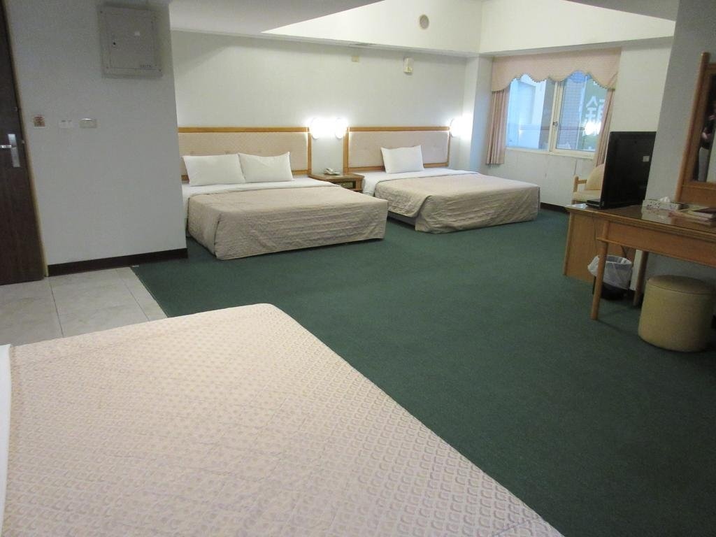 Hengchun Farmer's Holiday Hotel