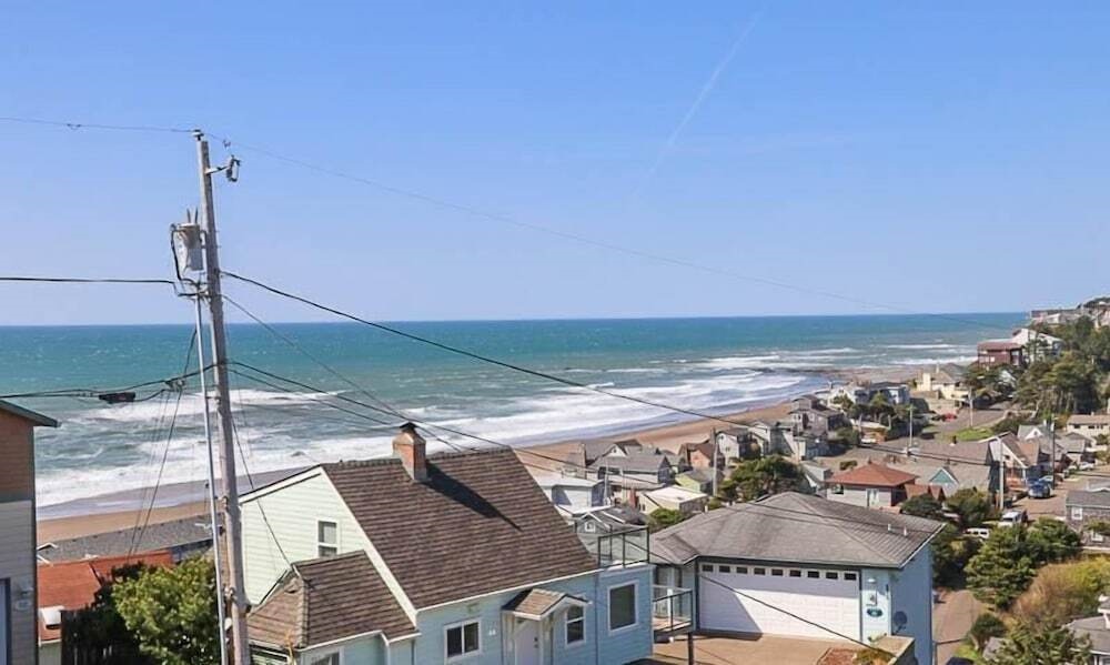 Lincoln City Beach House