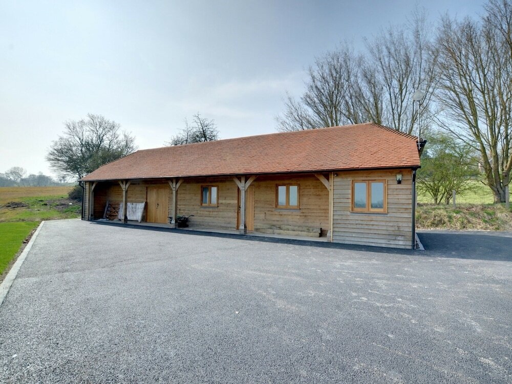 Magnific Holiday Home In Stone Oxney With Garden