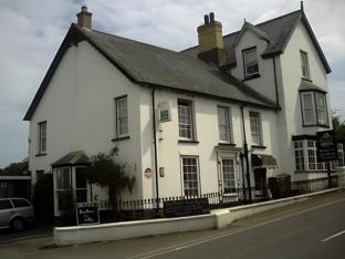 Highcliffe Hotel