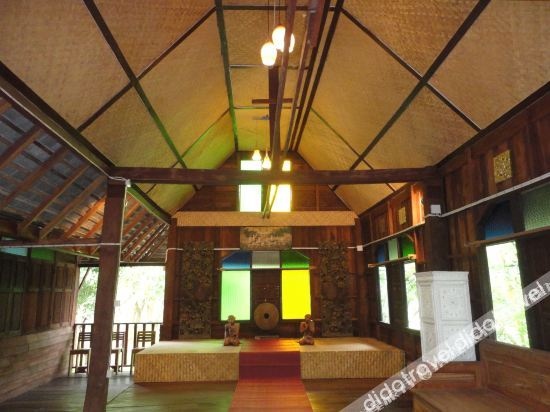 Kad Sala The Museum Bed