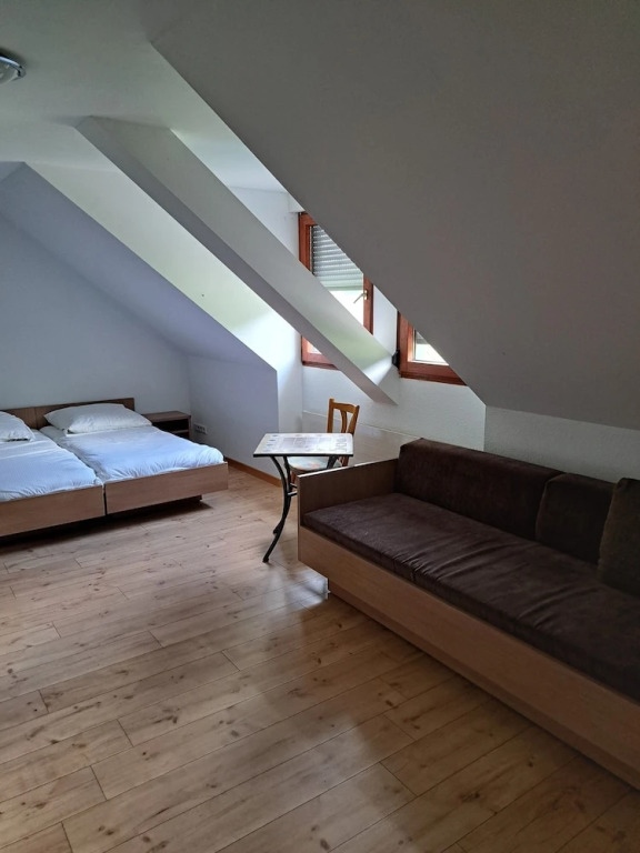 Löwen Bar und Hotel