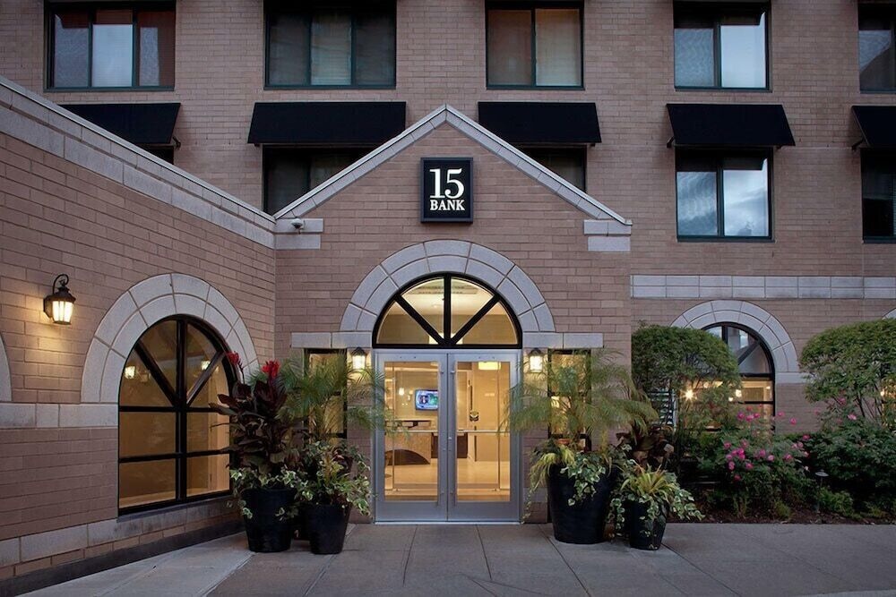 Furnished Quarters In White Plains, Ny