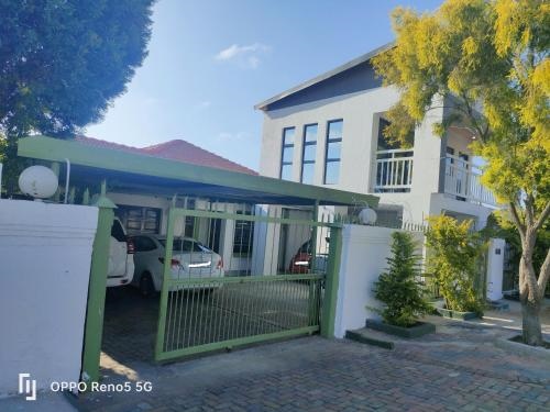 Mogwase Bed And Breakfast