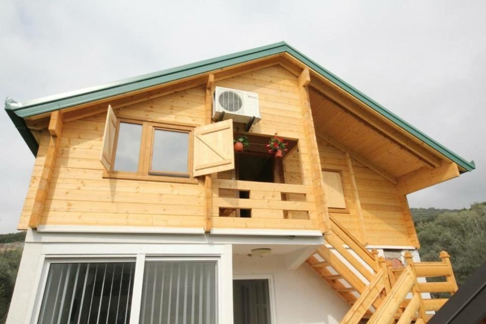 Apartments Nana-Dea