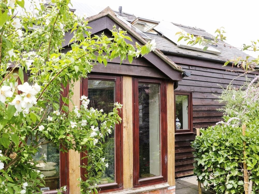 Holly Cottage