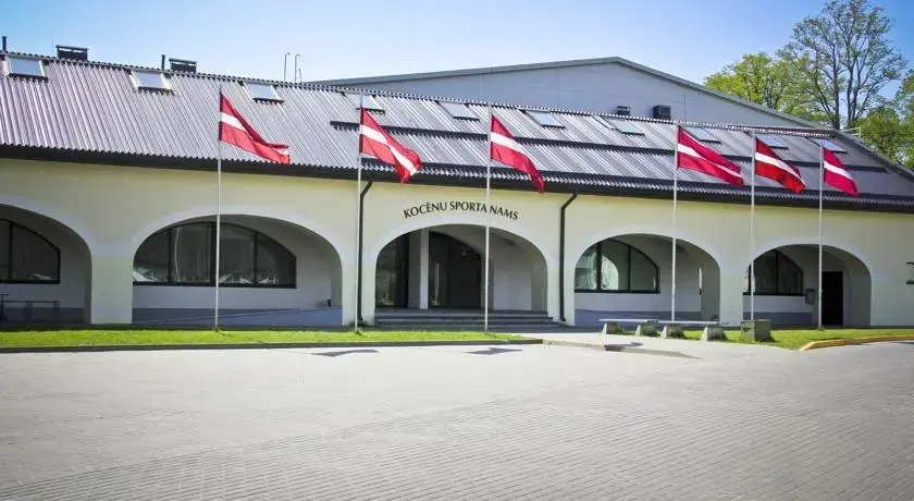 Kocēnu sporta nama hostelis