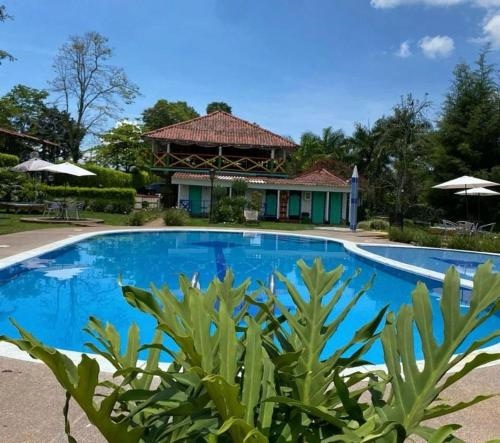 Finca Hotel Sol y Luna