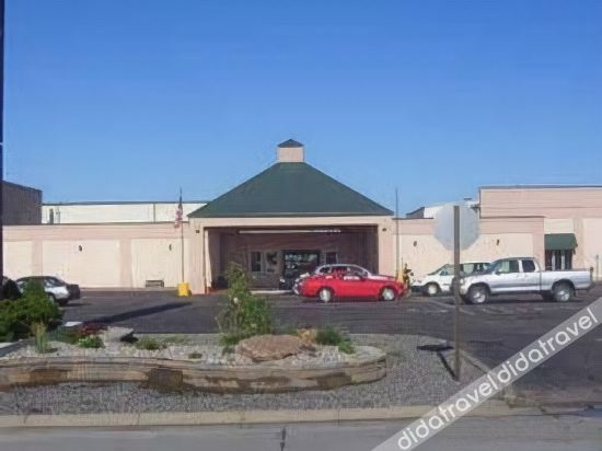 Hays Ambassador Hotel & Conference Center