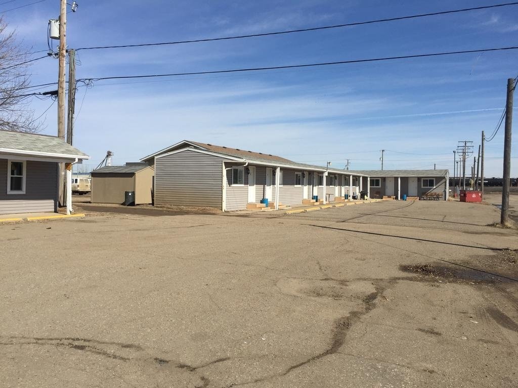 Estevan Motel
