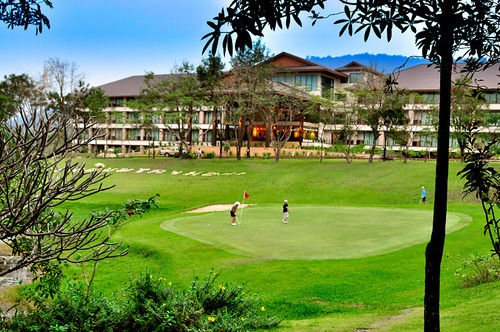 Hillside Country Home Golf & Resort