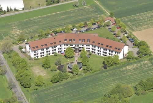 Tagungs- Und Bildungszentrum Steinbach/Taunus
