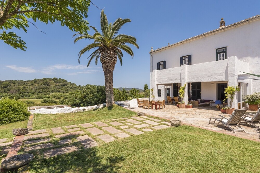 Finca Biniarroga Nou