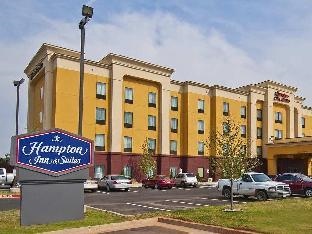 Hampton Inn & Suites Elk City